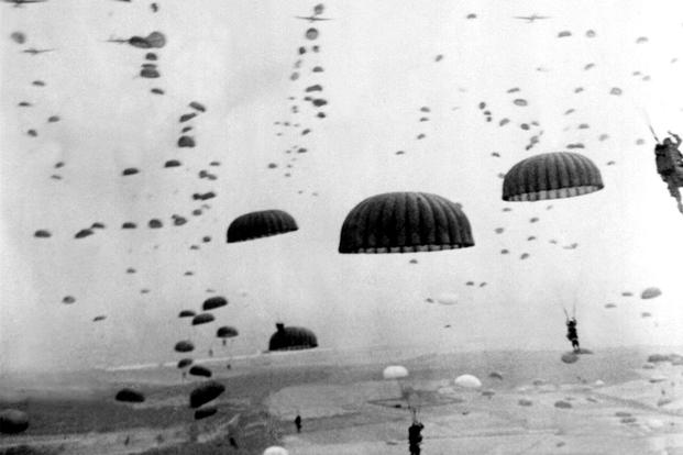 paratroopers-support-invasion-normandy-1500x1000